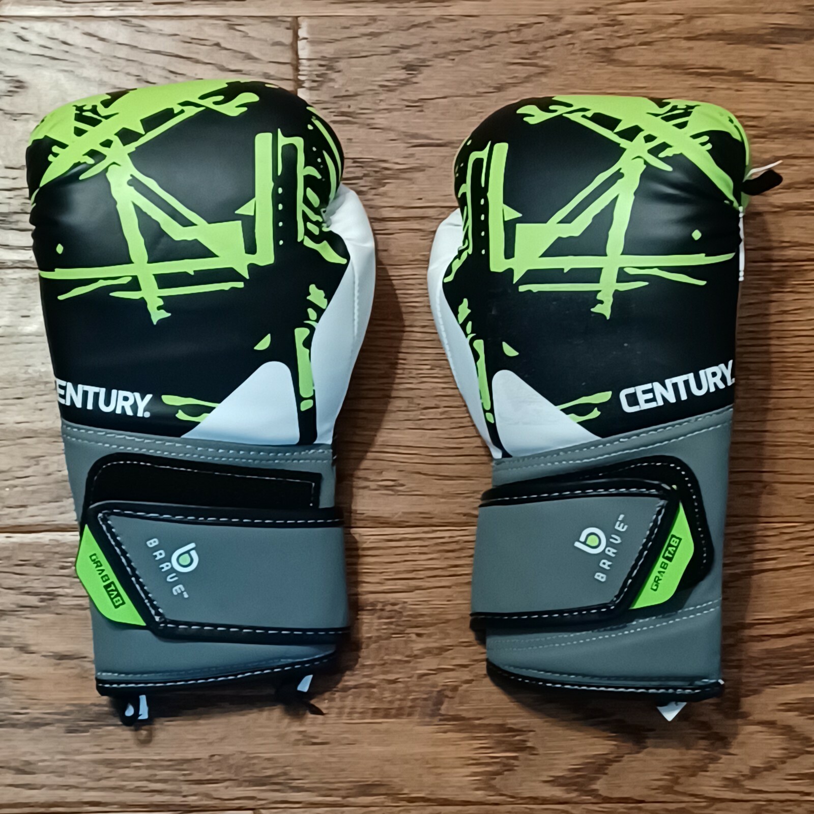 Century Youth Brave Hook and Loop Training Boxing Gloves 6 oz Black Green. New