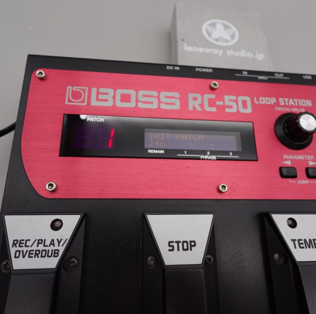 BOSS RC-50 Loop Station Looper Guitar Effects Pedal Good