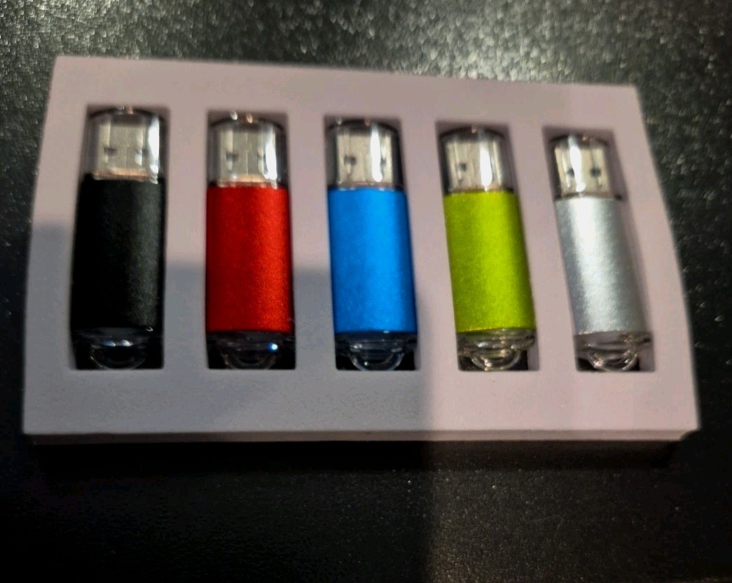 USB Flash Drive  5 Multi-colored