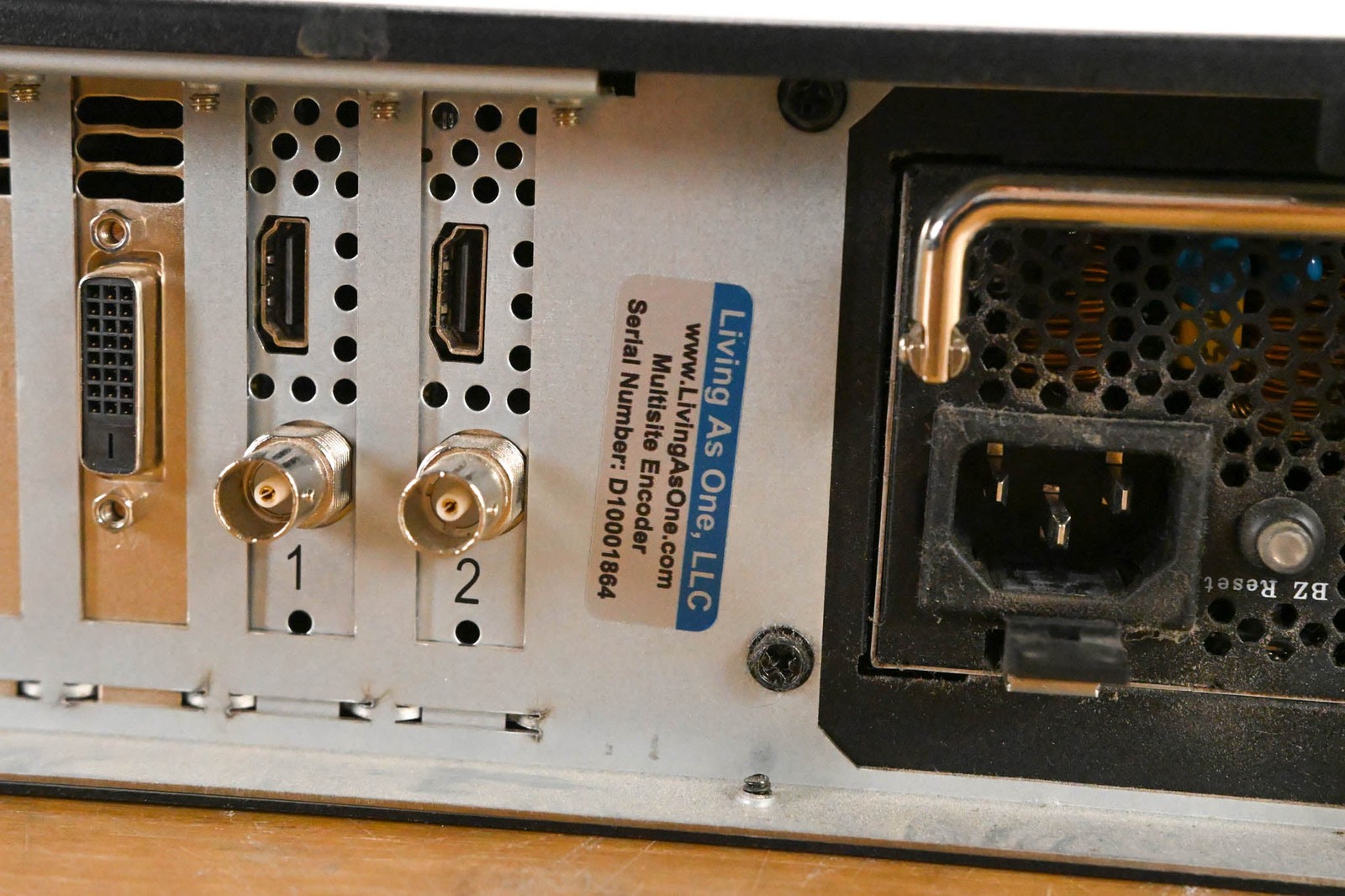 Living As One (Resi) D1000 Multisite Decoder CG01YV2