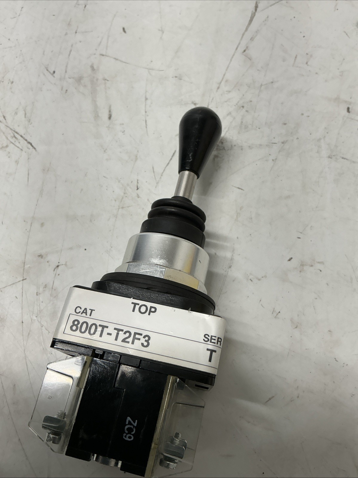 Allen Bradley 800T-T2F3 SER T joystick switch AA-534
