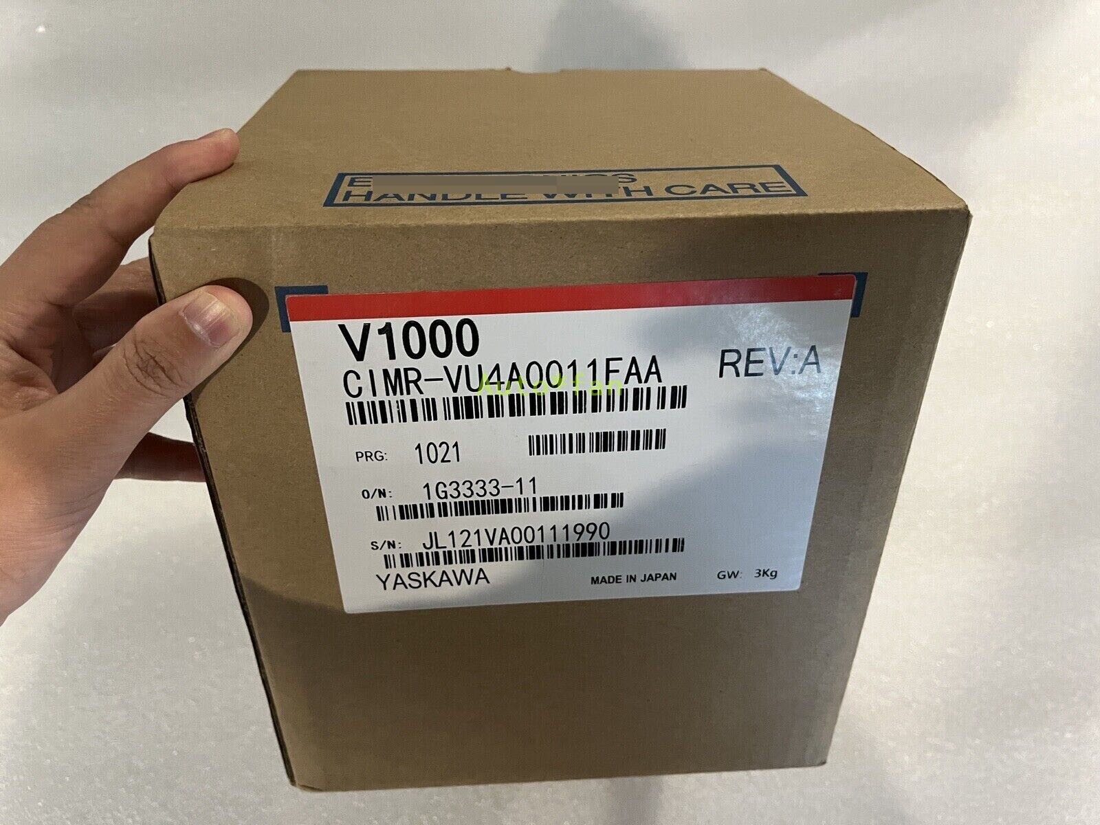 1pcs new CIMR-VU4A0011FAA frequency converter