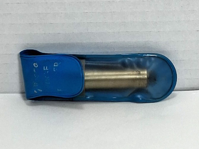 Micro Edge Finder - 1/2" Body with a .200 Diameter & Plastic Case