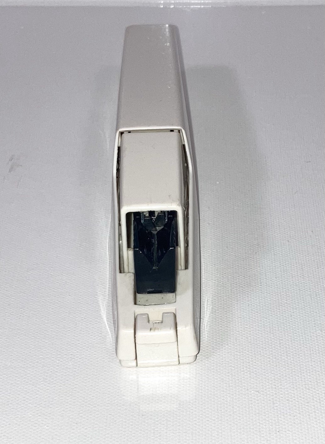 The Pampered Chef Self Sharpening Knife Case - 7 inch