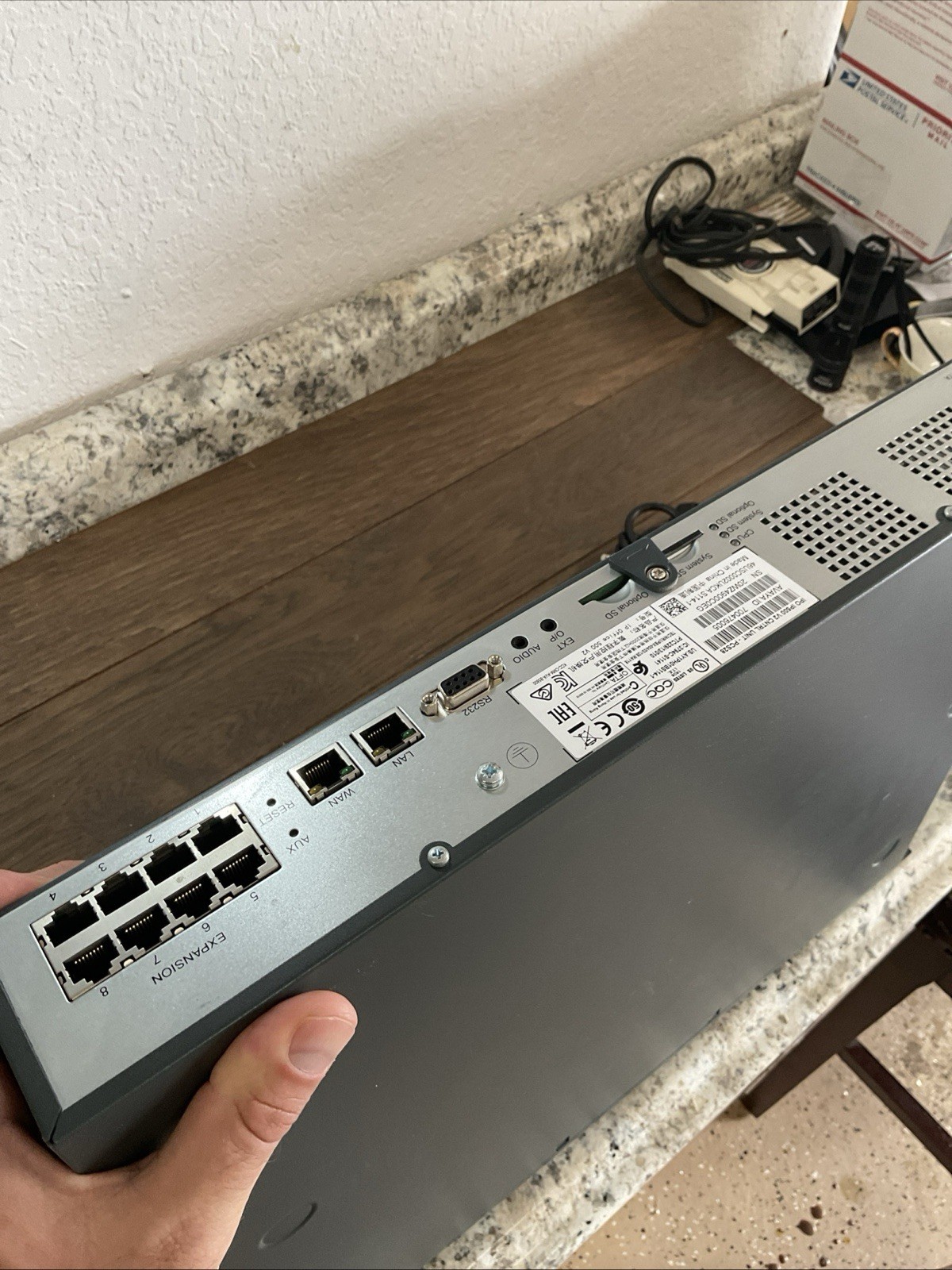 AVAYA IP OFFICE IP500 V2 CONTROL UNIT