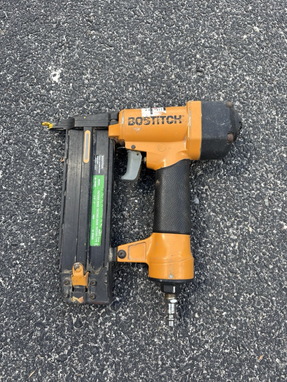Bostitch Pneumatic Finish Nailer Orange/Black