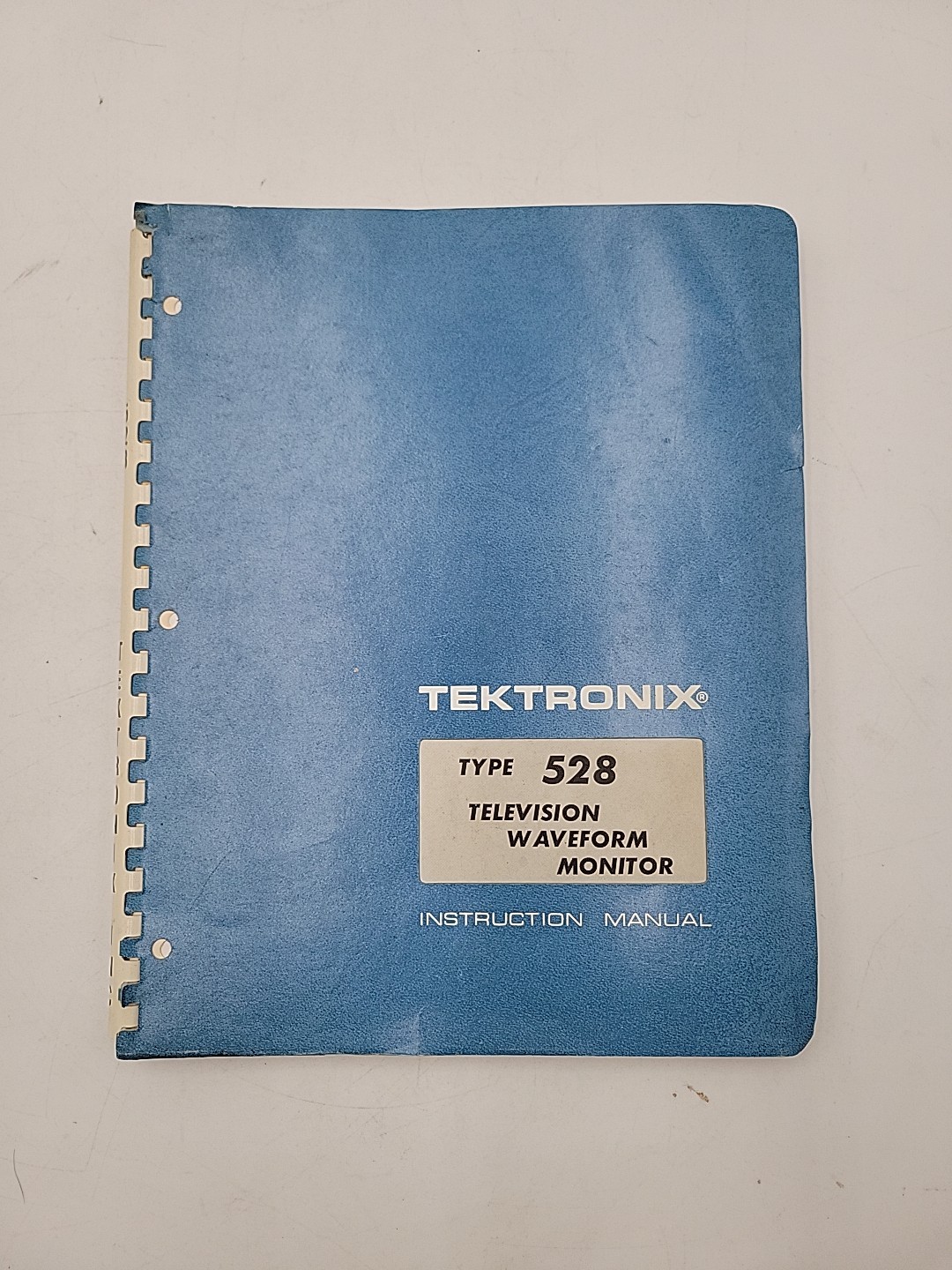 Tektronix 528 Television Waveform Monitor Instruction Manual 070-0800-00