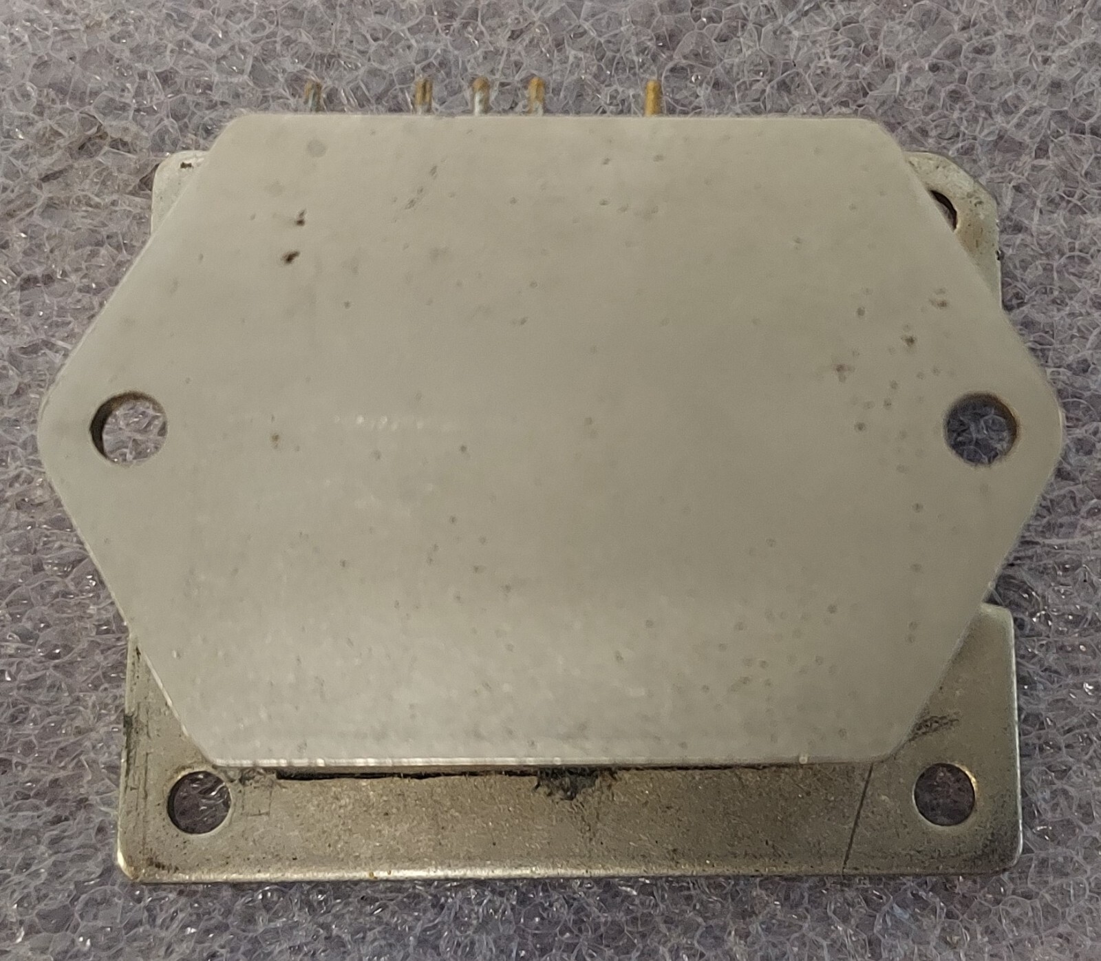 '1 PIECE' - PN# LAS-4920 - LAMBDA - REGULATOR, VOLTAGE