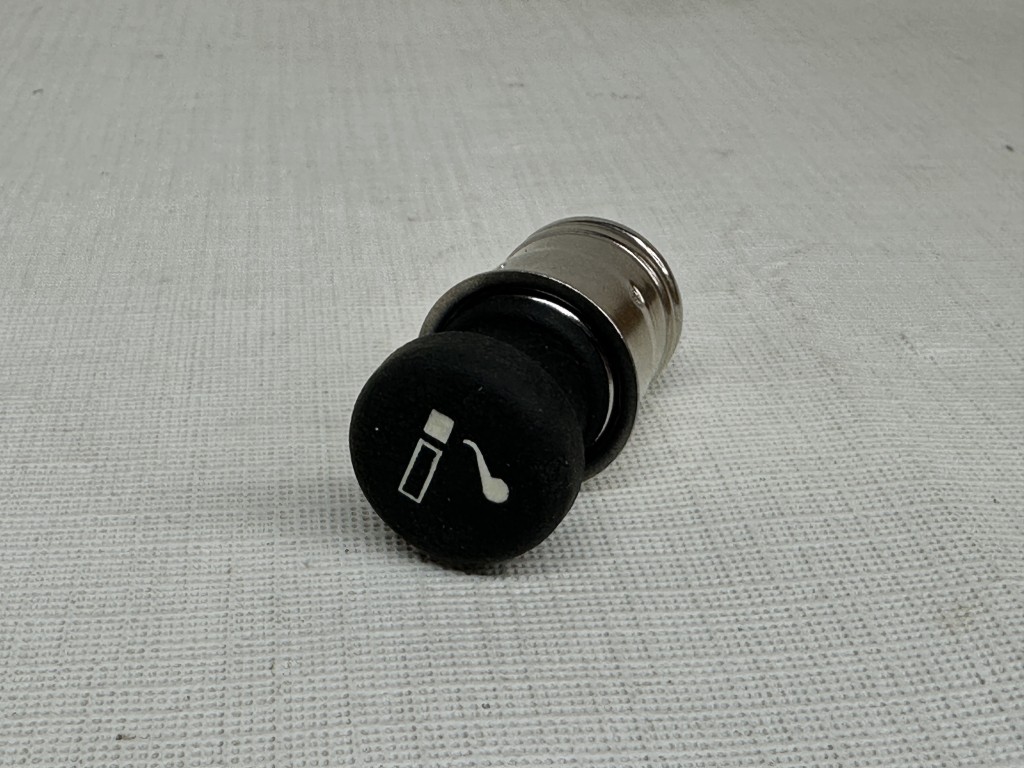 NOS GM Cigarette Lighter 11516140