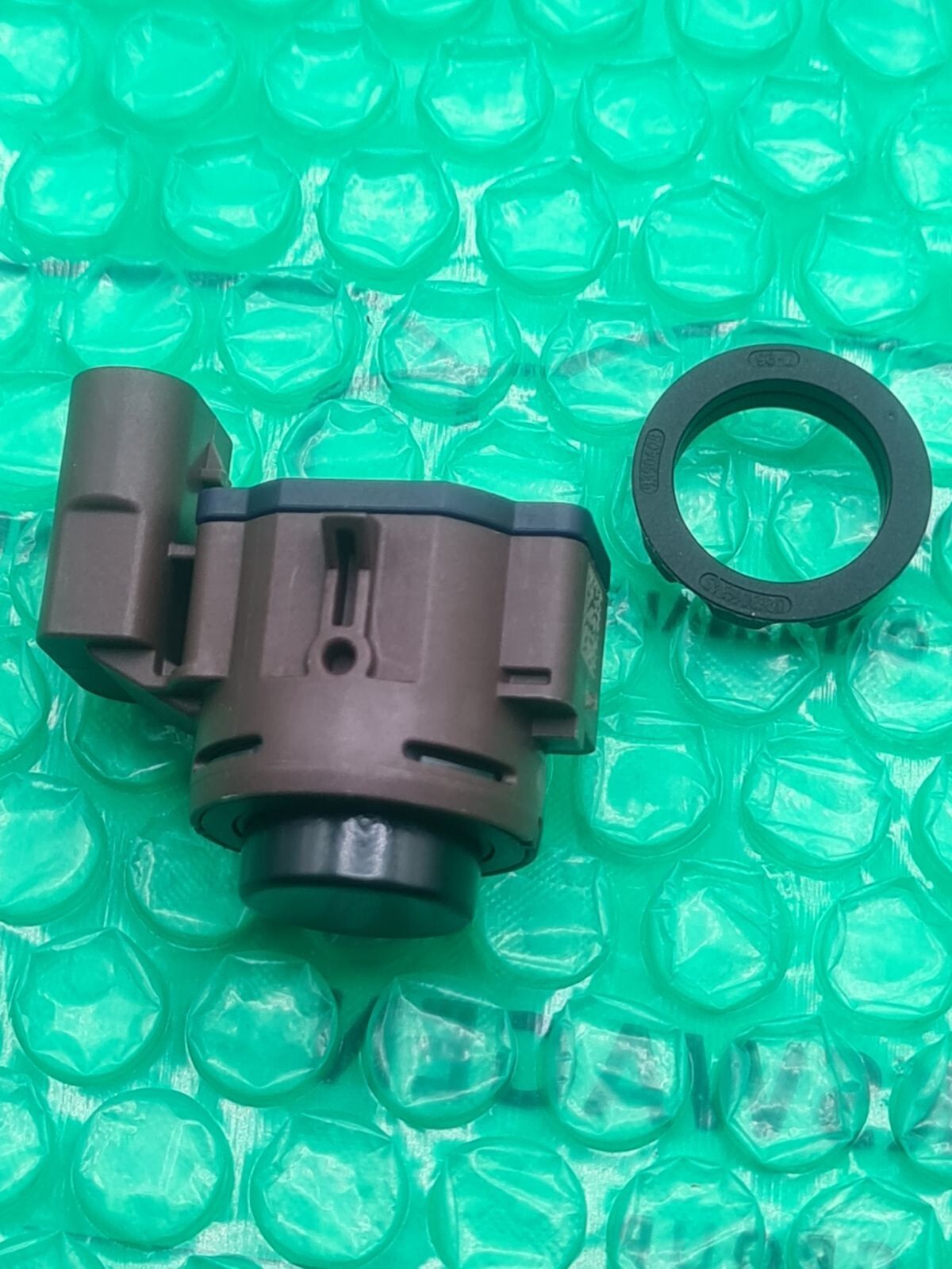 66209826787 NEW OEM BMW Parking Sensor