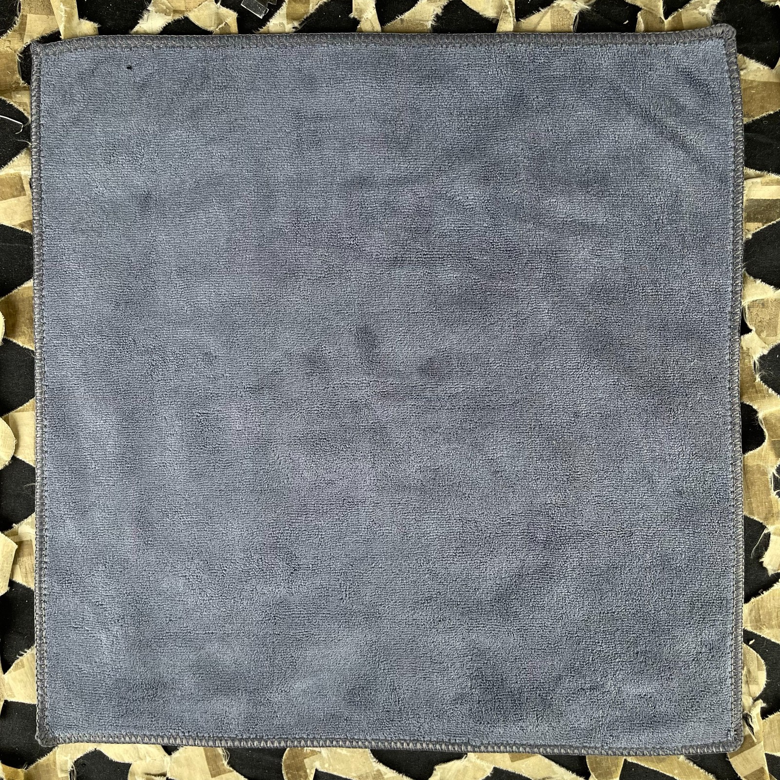 NEW Hydra Pit Micro Goggle Cloth (12" x 12") - Jazz