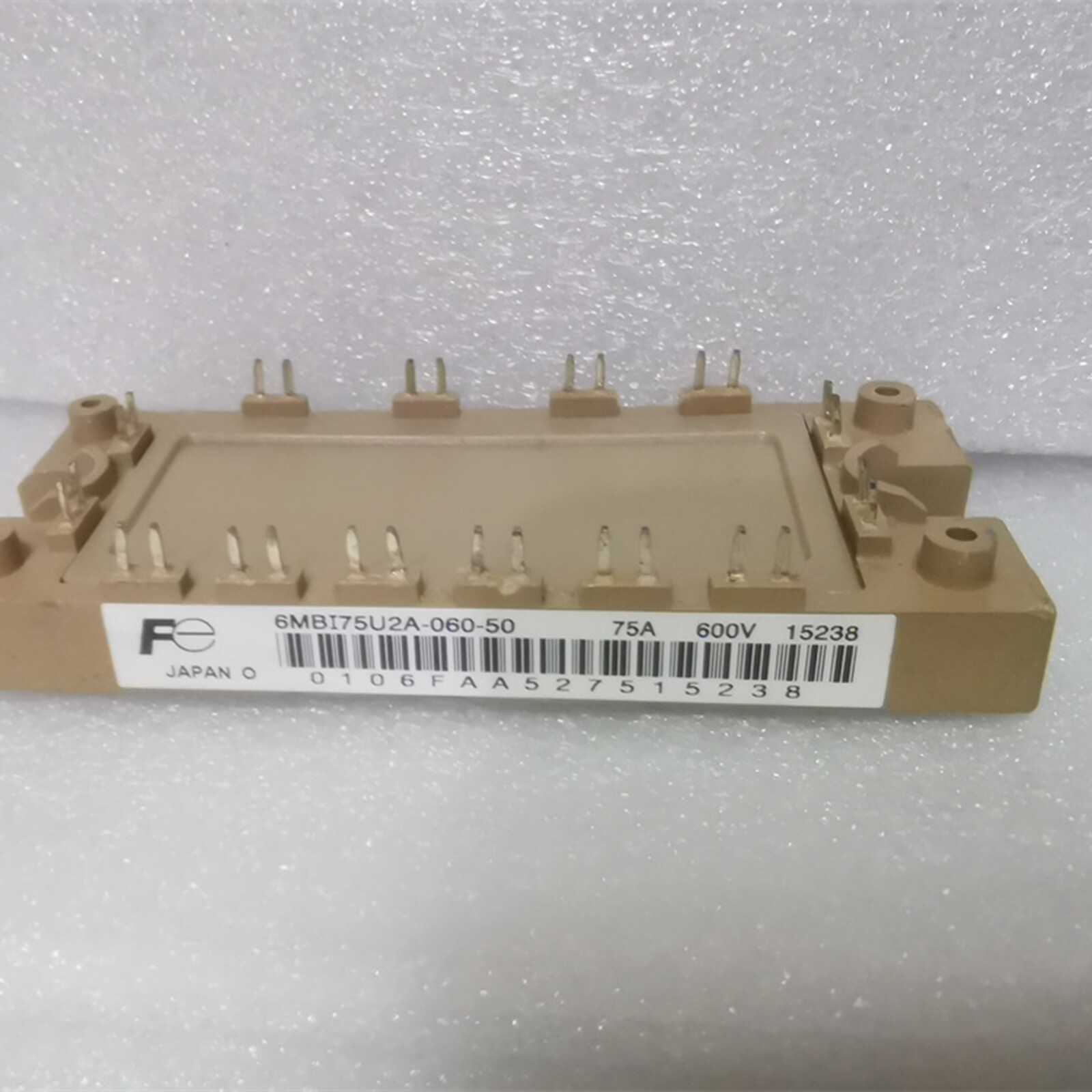Fuji 6MBI75U2A-060-50 Power Module Supply NEW