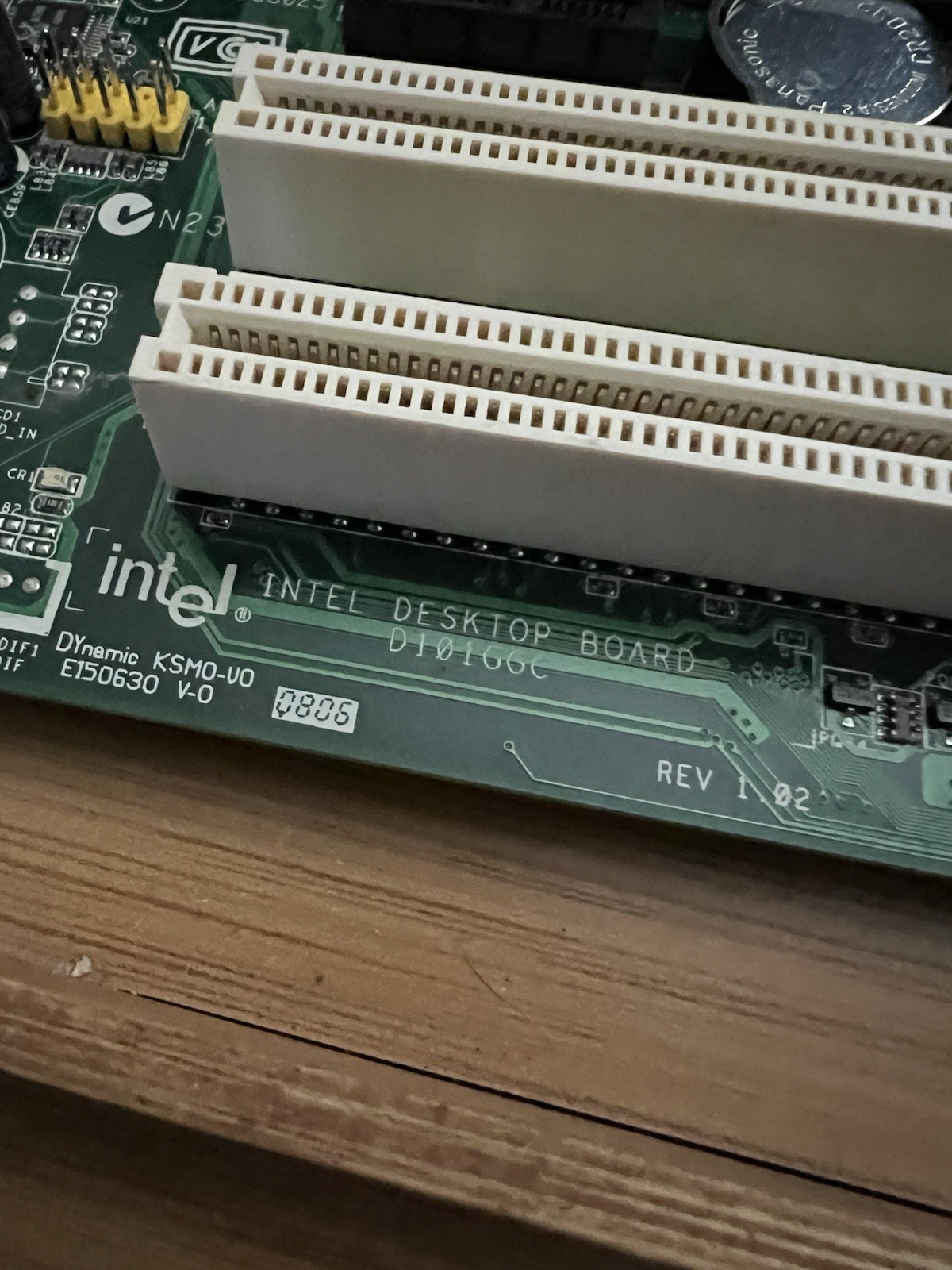 Intel Motherboard D101GCC + Celeron D 352 CPU