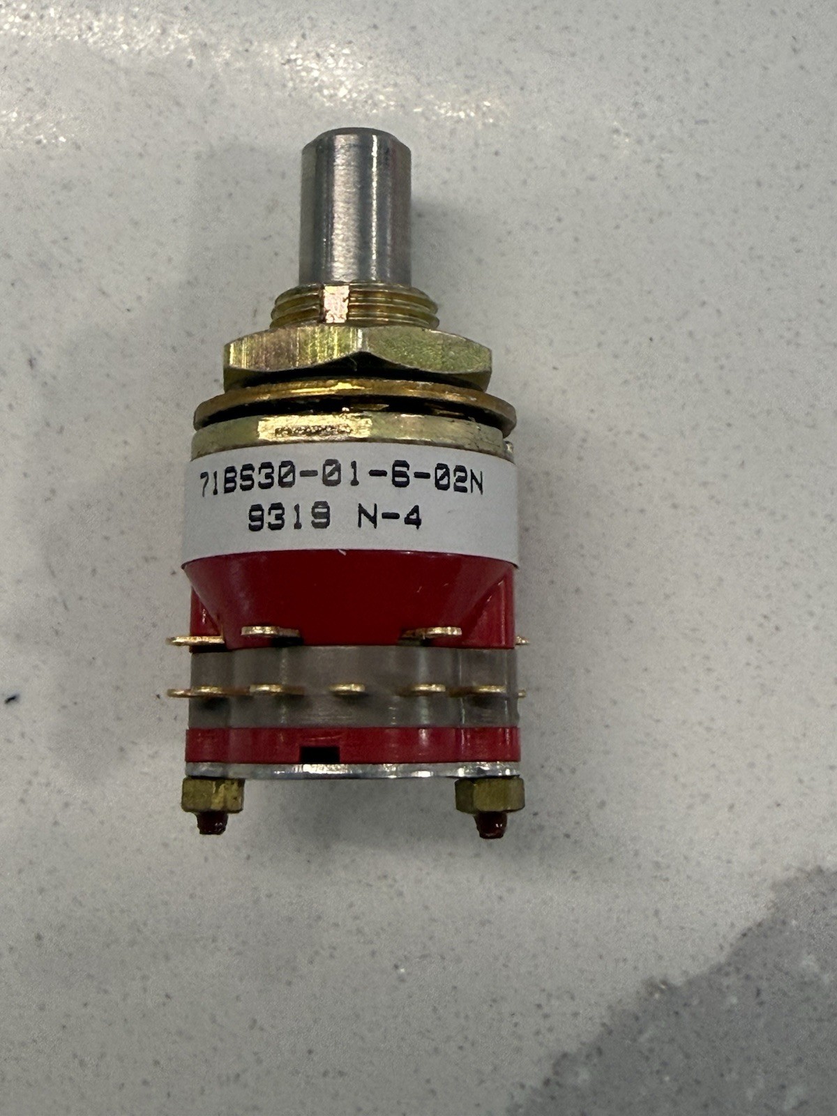 grayhill rotary switch 2posi 6Circ 71BS30-01-6-02N NSN 5930-01-089-4041