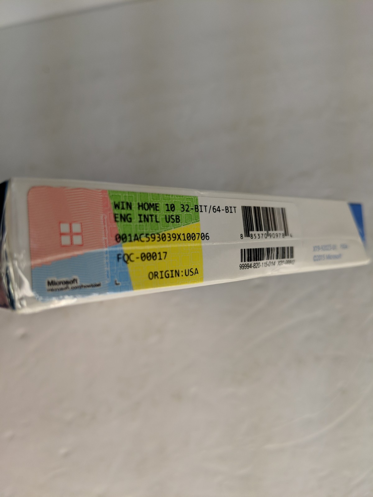 NEW SEALED Microsoft Windows 10 Home USB 3.0 - 32 Bit/64 Bit
