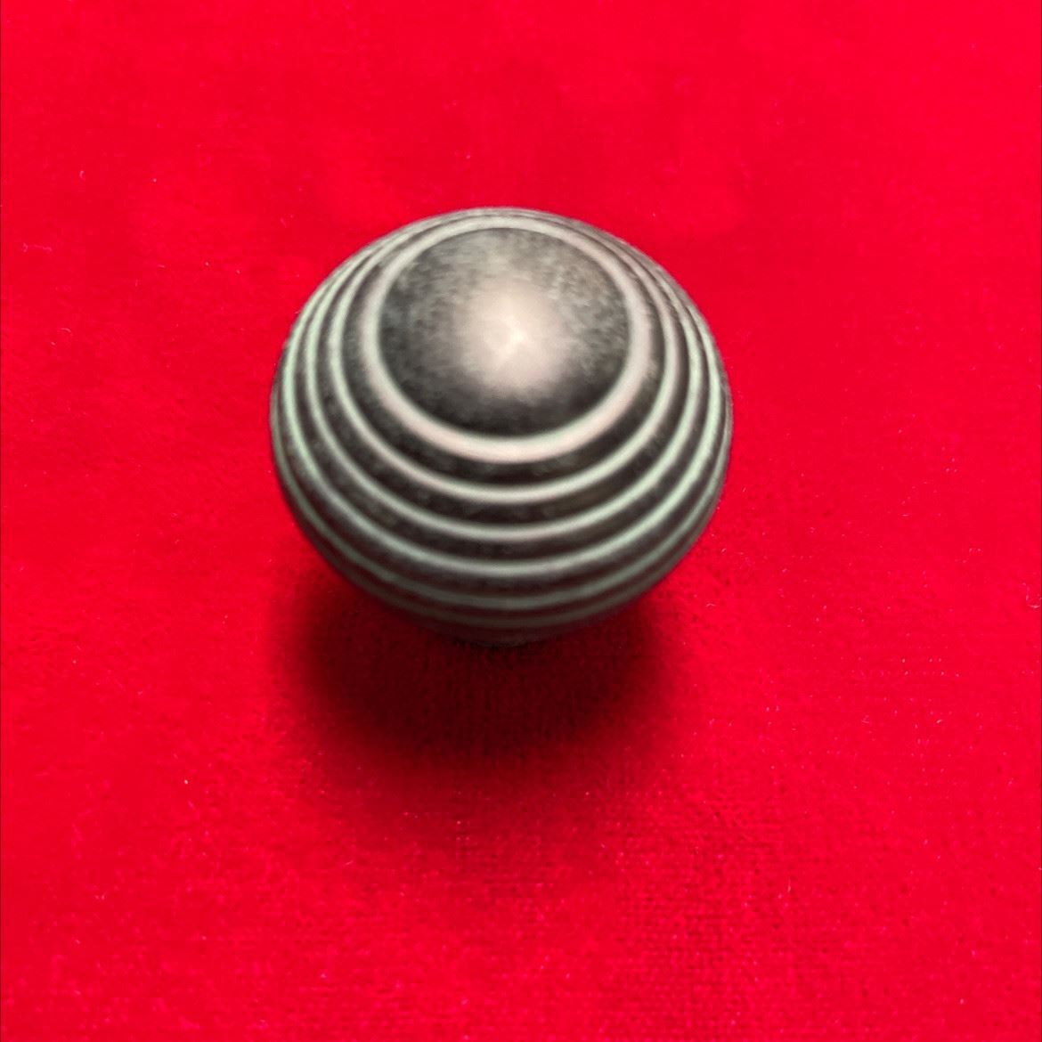 1-1/4" Knob with Ribbed Design Old Green
