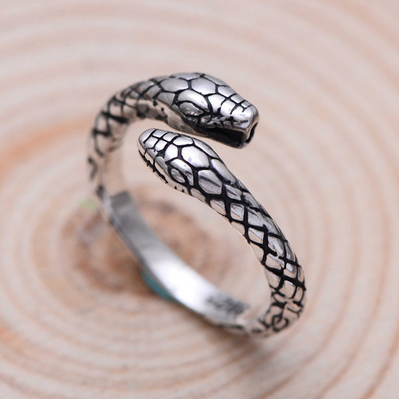 Retro Distress Snake Ring for Men and Women Double Snake Head Open Ring