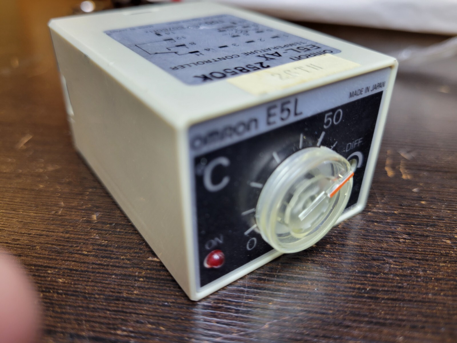 OMRON E5L-AX MANUAL TEMPERATURE CONTROLLER THERMOSTAT NICE $39