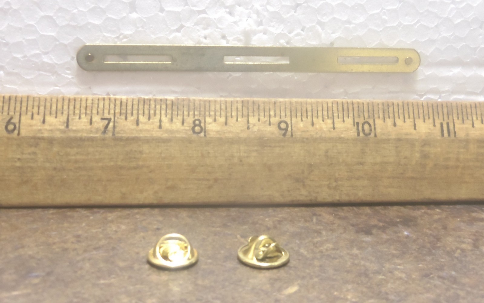 Brass Three Ribbon Bar Holder
