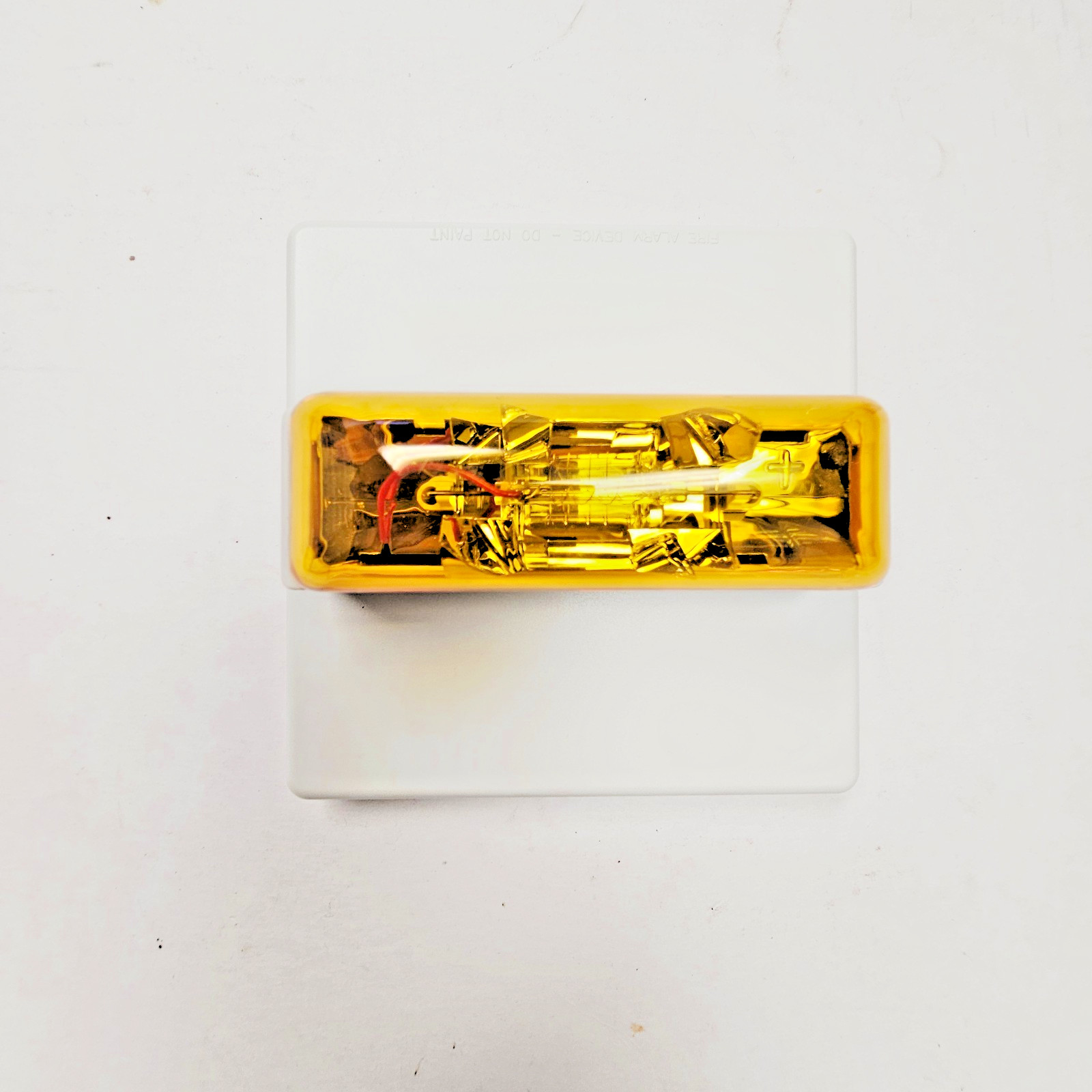 Cooper RSSA-24MCC-NW Strobe 24VDC Amber Lens Ceiling NEW