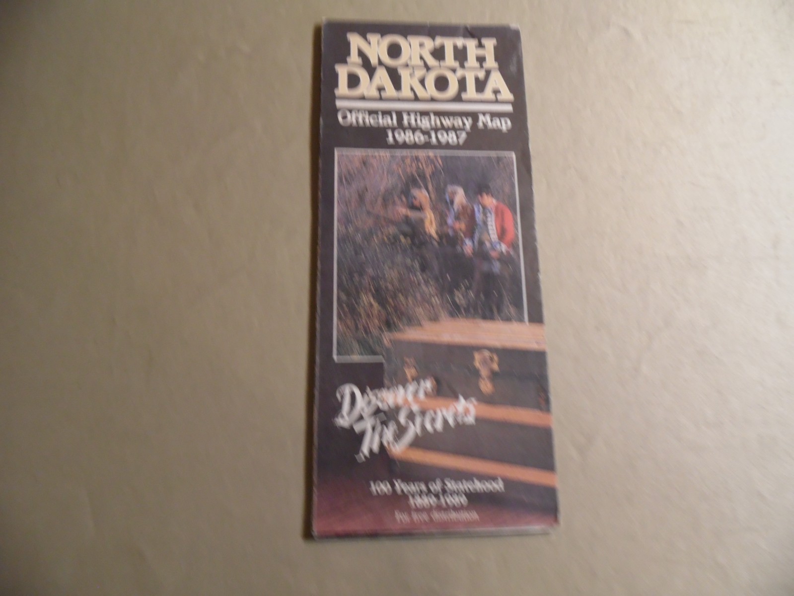North Dakota Official Highway Map 1986-1987 / Free Domestic Shipping