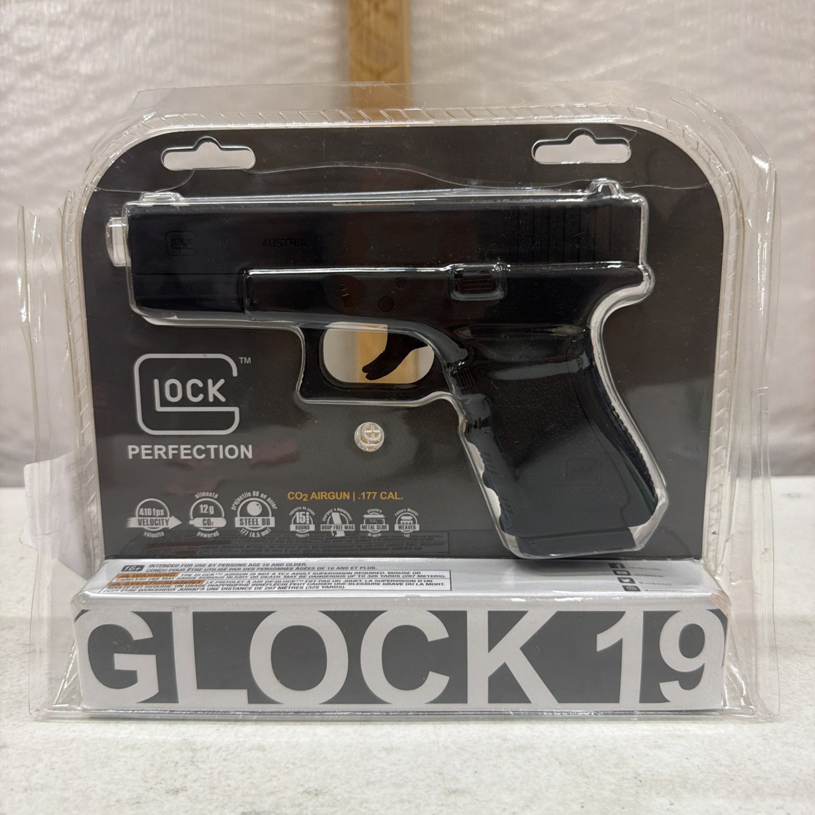 Umarex Glock 19 Gen 3 Air Pistol .177 Cal CO2 BB Gun, Non-Blowback