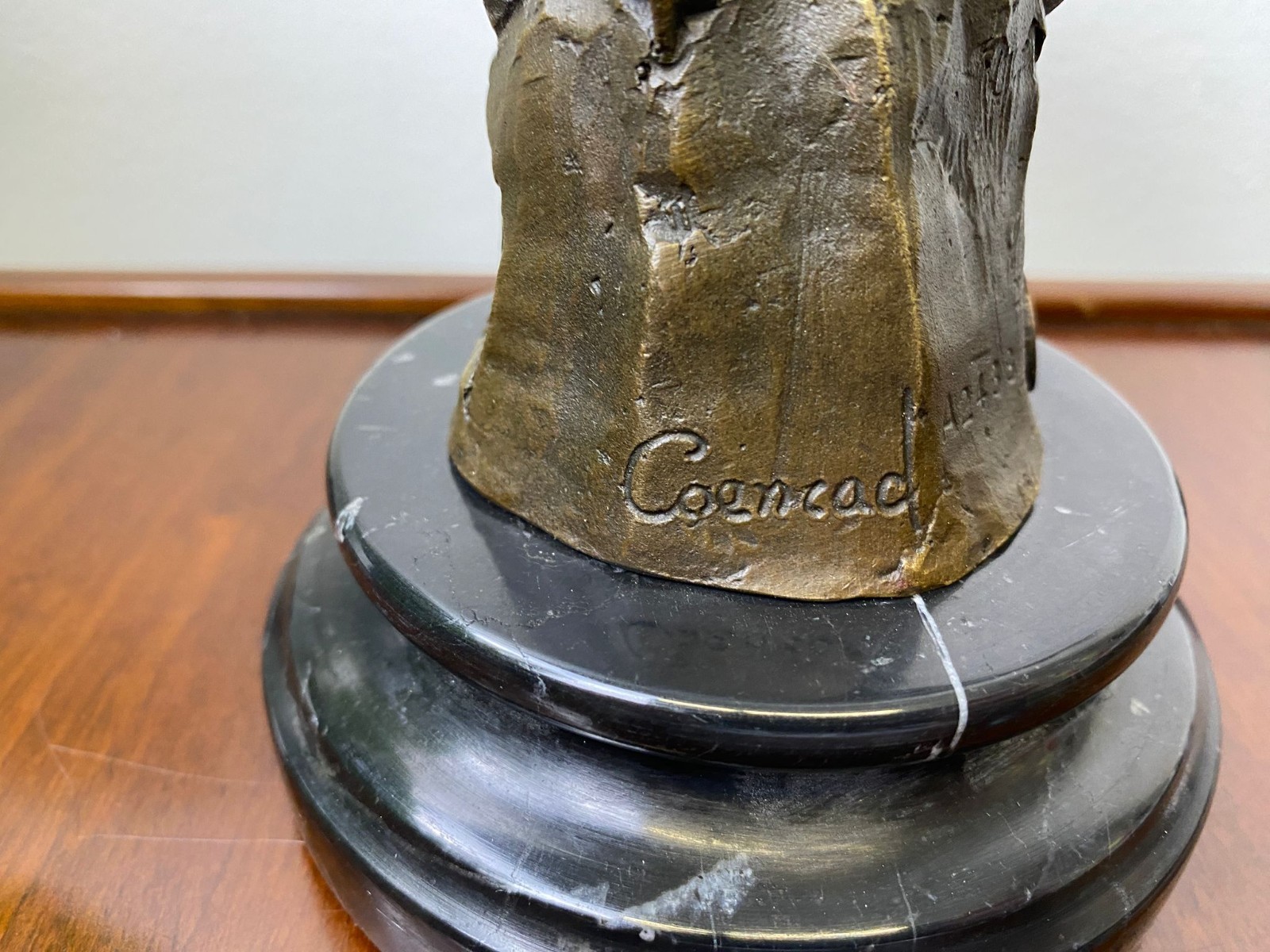 Bronze Sculpture Eagle Art Deco on Black Marble Base After Coenraad