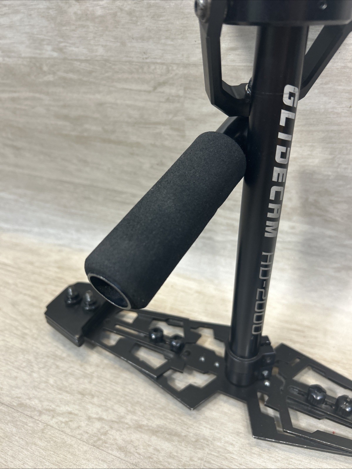 Glidecam HD-2000 Camera Stabilizer w/ Quick Release System W Weights