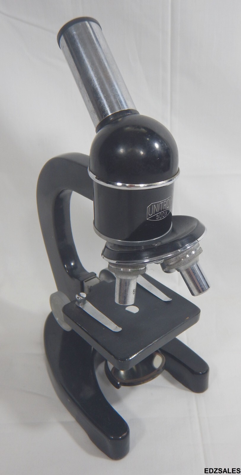 Unitron 300X Compound Microscope w/ 3 Objective Lenses