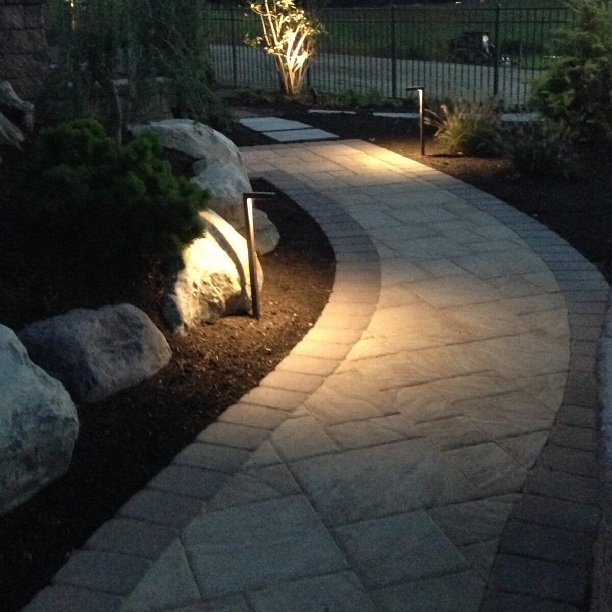 Integral PL24 Path Light Bronze Finish 2700K 3W LED