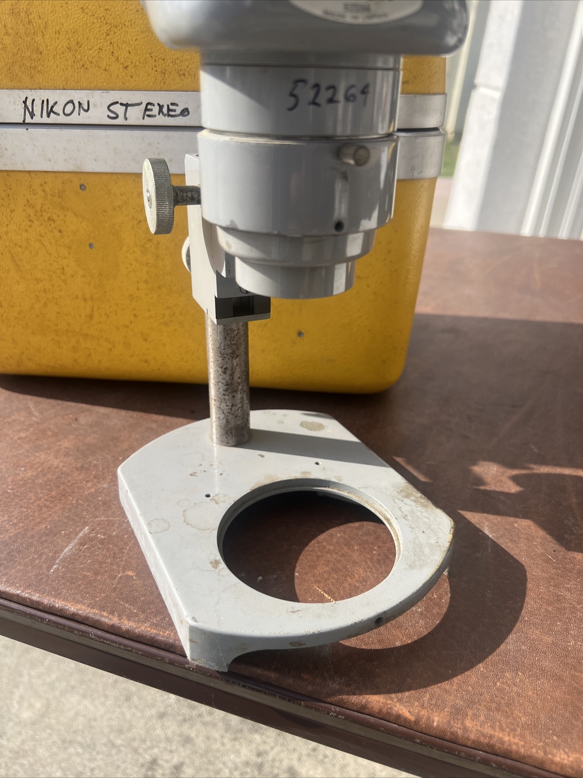 Nikon Stereo Microscope 52264 (No Eyepieces)