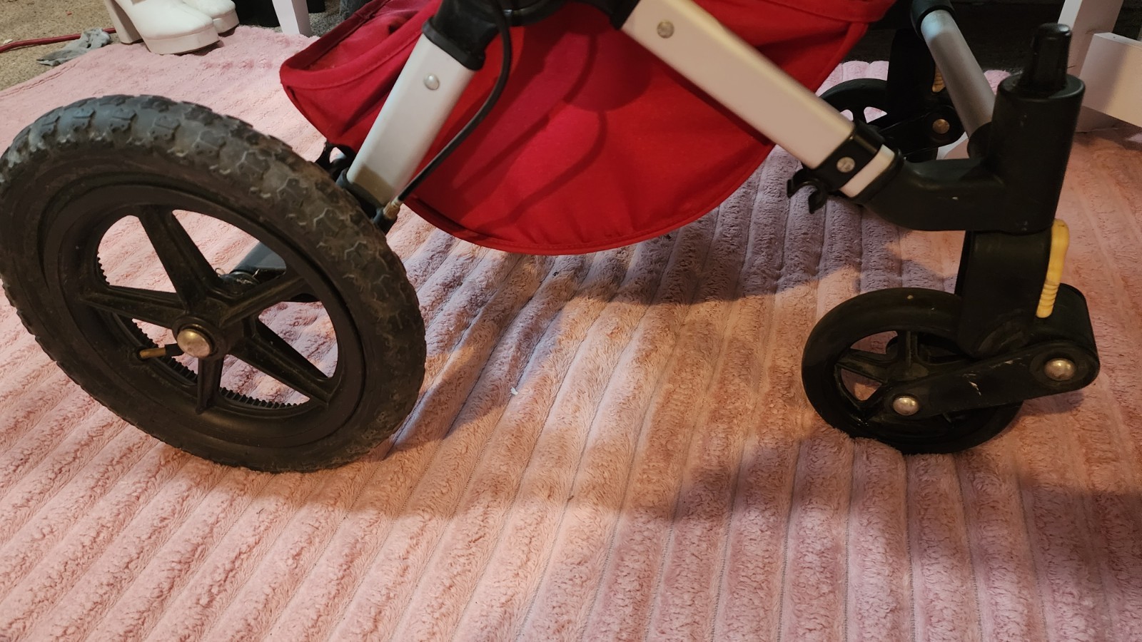 Bugaboo Frog Baby Stroller with Bassinet Attachment — RED , Excellent Condition