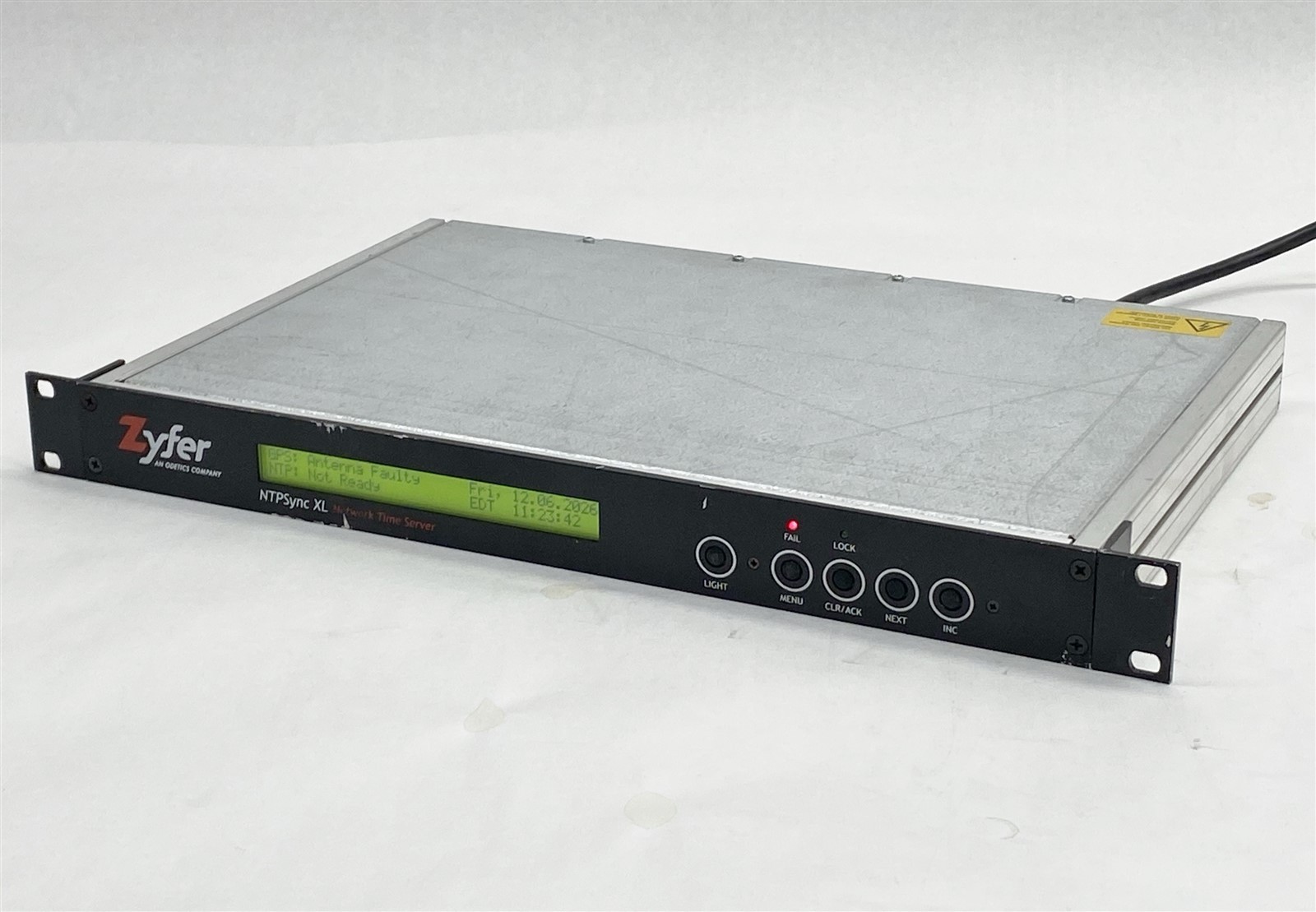 FEI Zyfer NTPSync XL GPS Disciplined NTP Network Time Server 030610002700