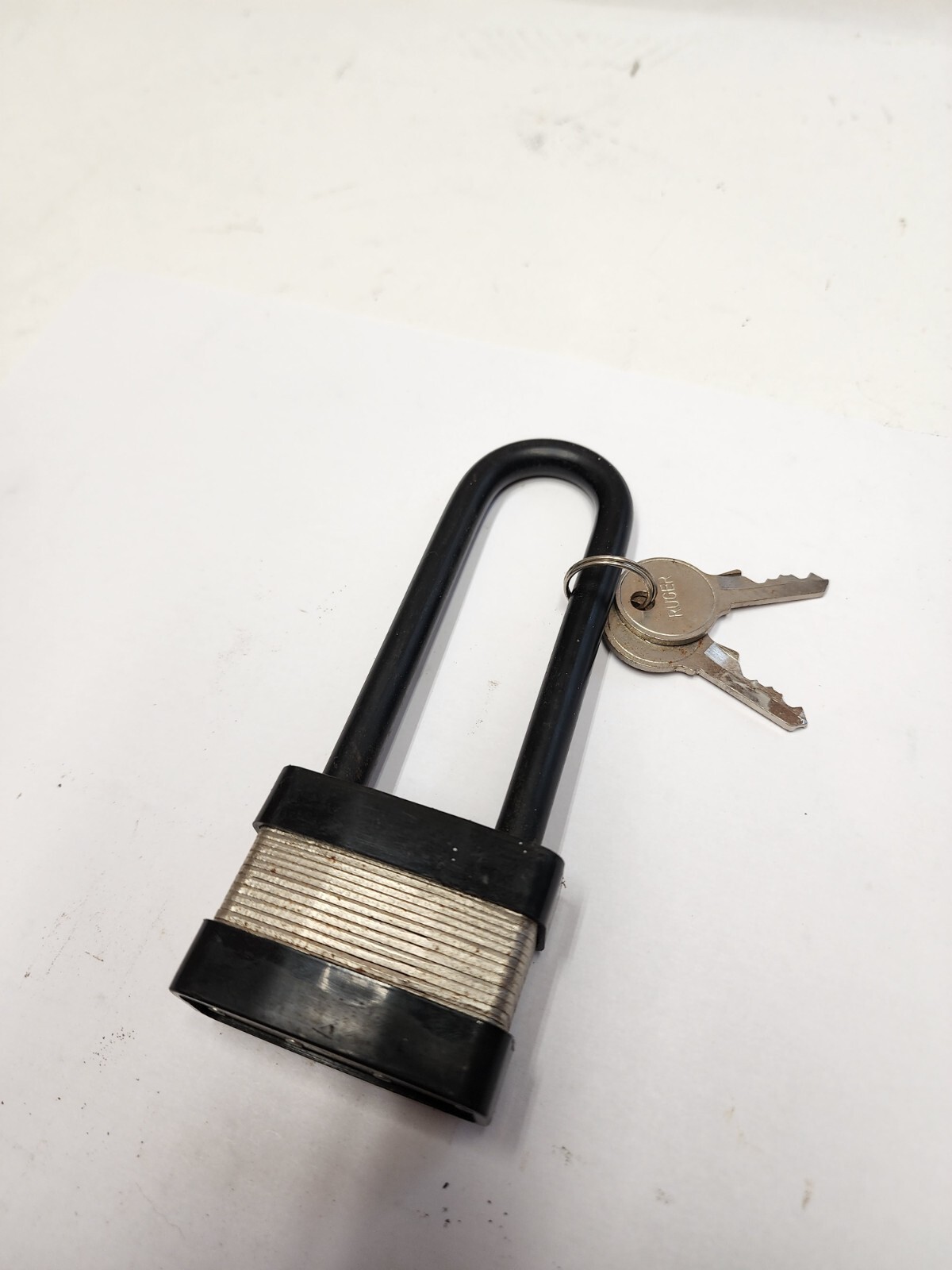 Ruger Factory Gun Lock w/2 Keys Red Black