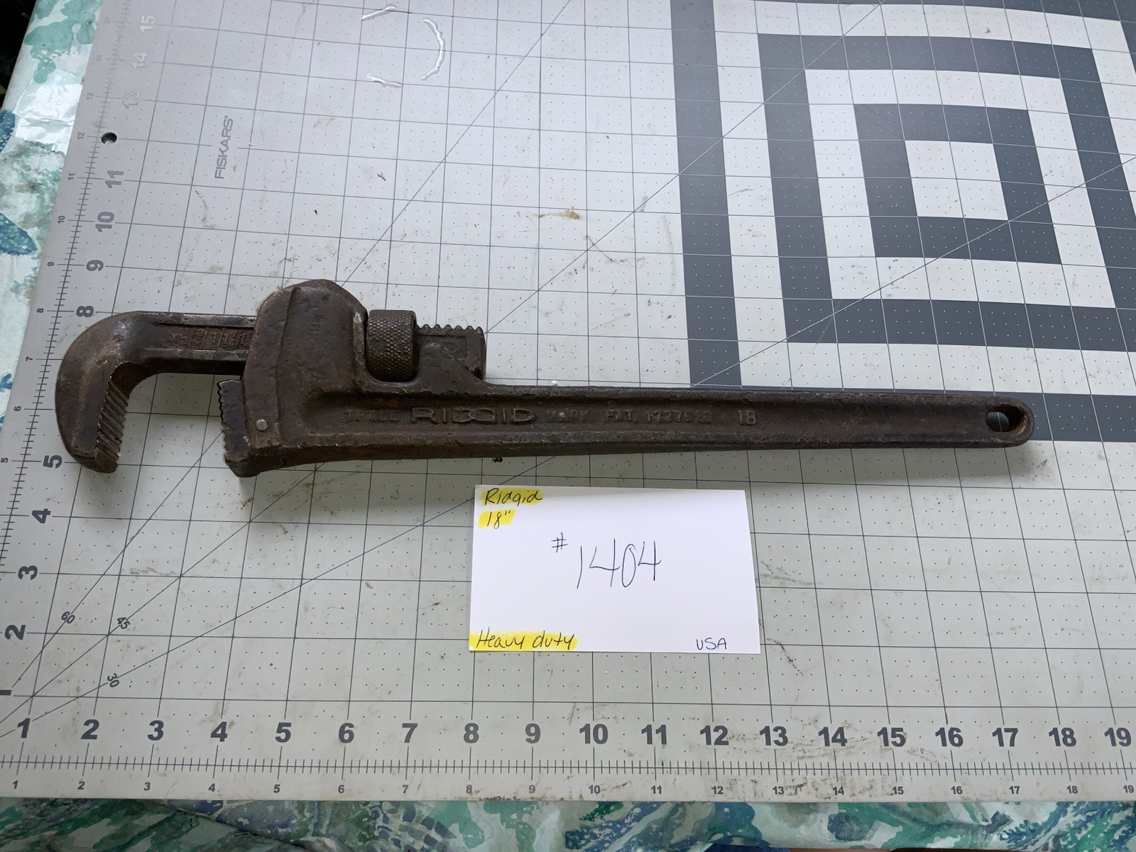 Vintage Ridgid 18" HEAVY DUTY Pipe Wrench Made by Ridge Tool Co. Elyria Ohio USA