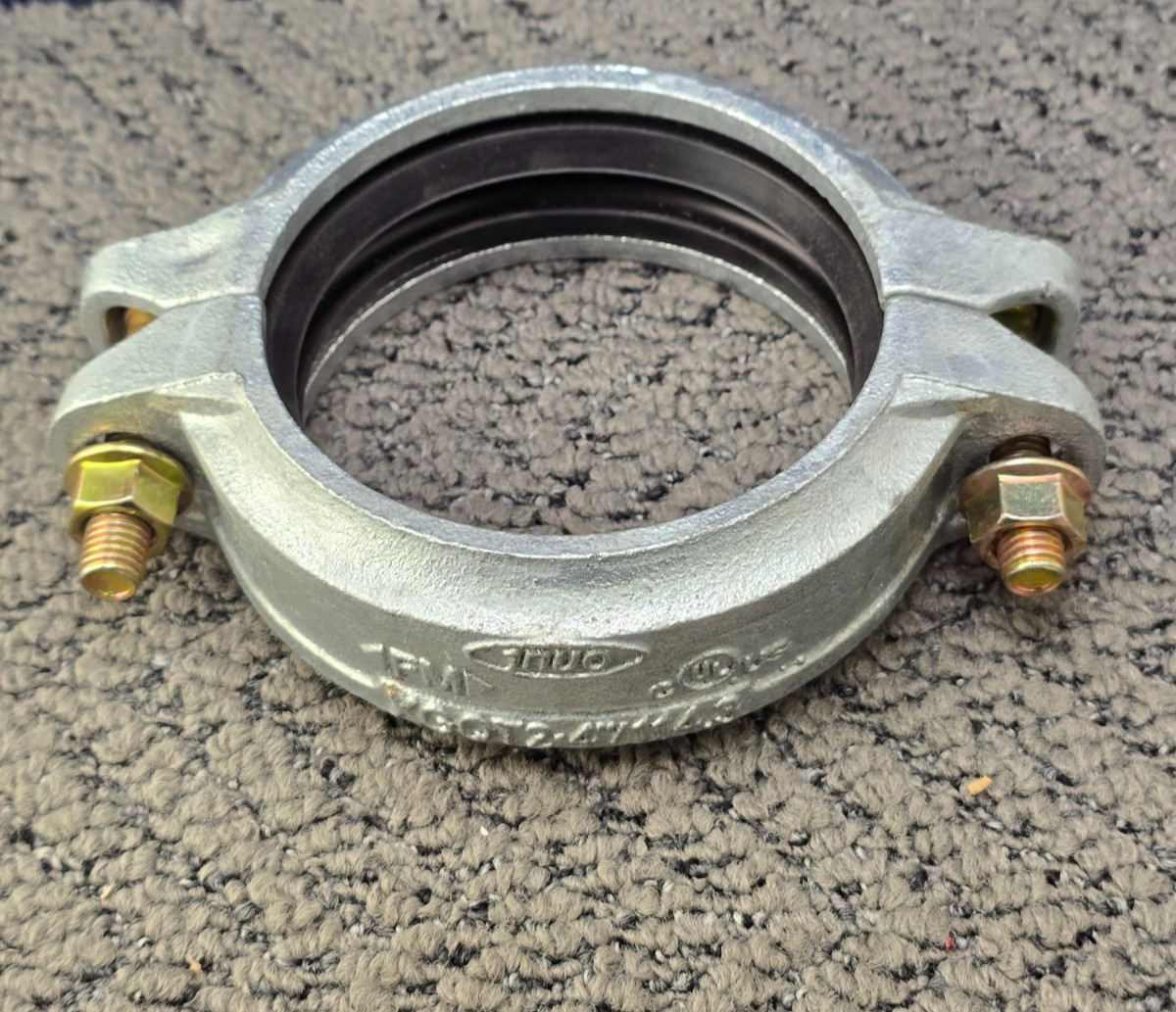 1NUO XGQT2: Heavy Duty 4"/114.3 Standard Flexible Coupling Replacement