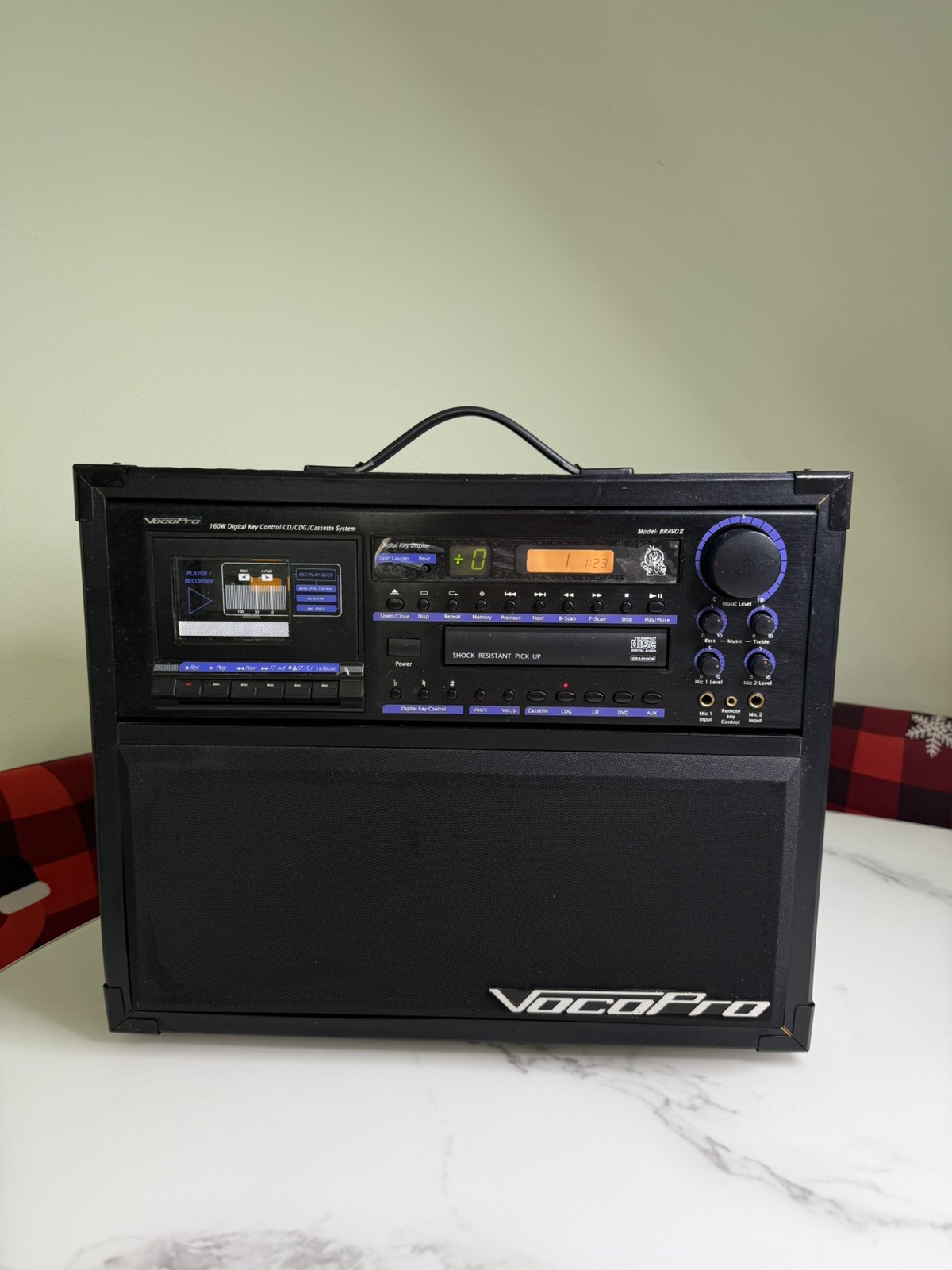 VocoPro BRAVO-II Portable Digital Karaoke System