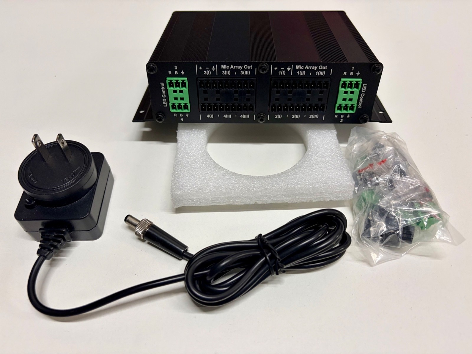 CLEARONE CEILING MIC ARRAY ANALOG X INTERFACE BOX