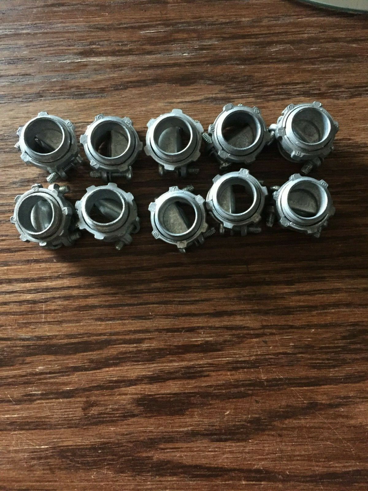 Lot Of (10) NEER C-500 PRODUCTS 3/8" KO CABLE CONDUIT CONNECTOR CLAMPS