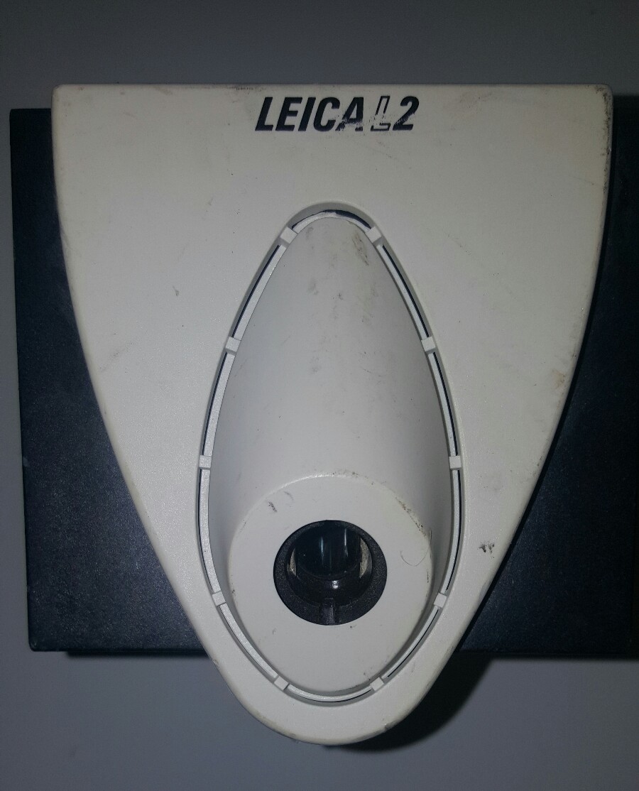 Leica L2 Light Source for Laboratory Microscopes Laboratory Light