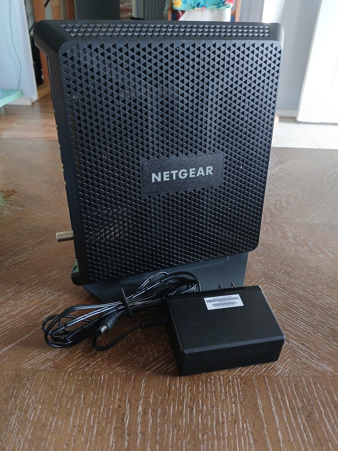 NETGEAR Nighthawk C7000v2 AC1900 Wi-Fi Cable Modem Router