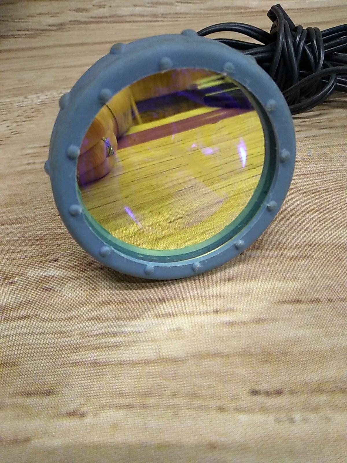 Cliplight UV Lamp Light With Battery Clips