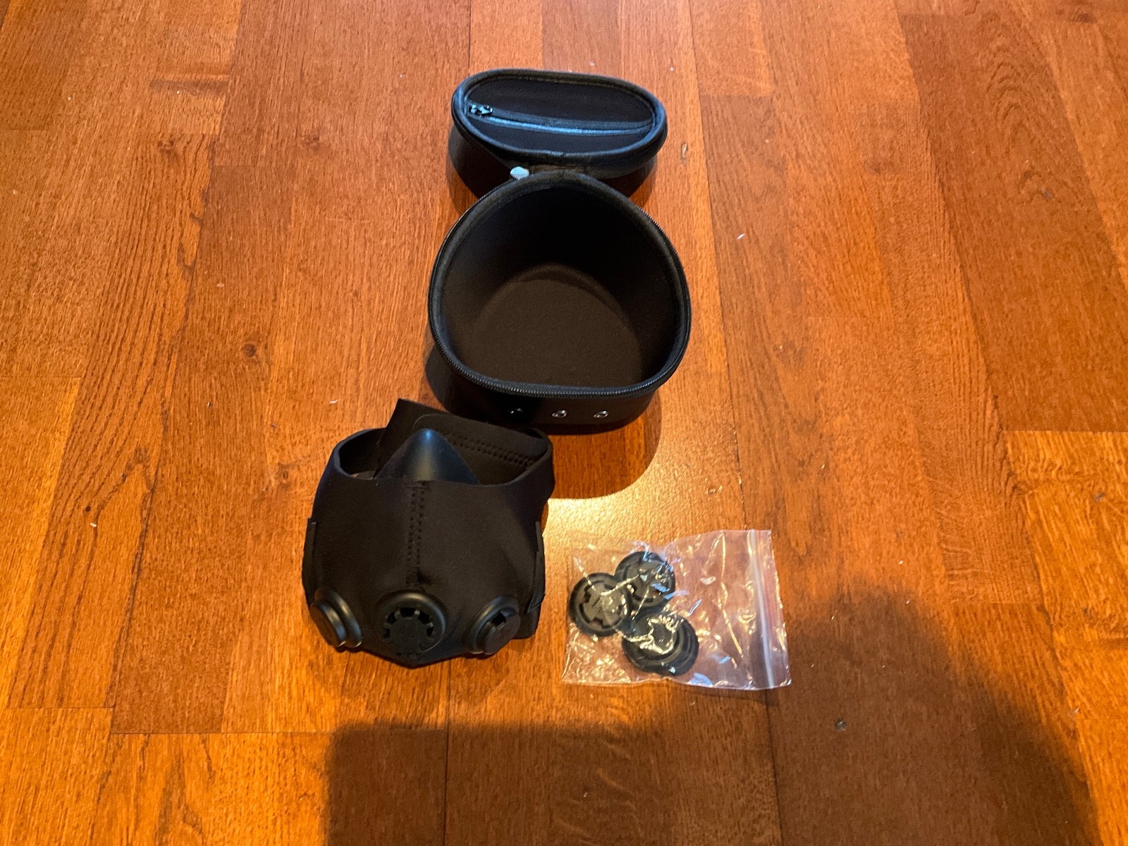 Elevation Training Mask Black with Black Carry Case Medium M