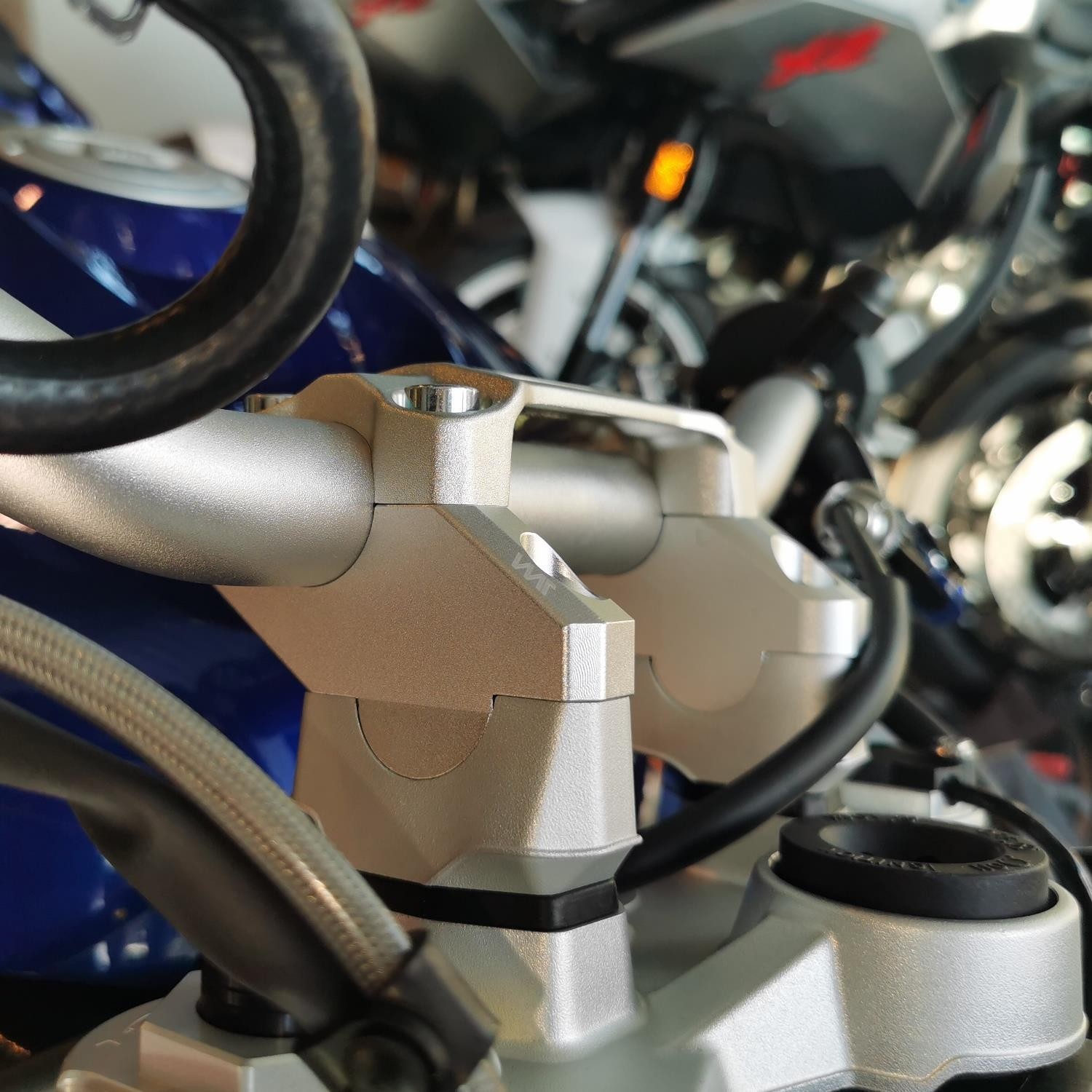 Handlebar riser 30 mm with offset 25 mm for BMW S1000R 17-with ABE