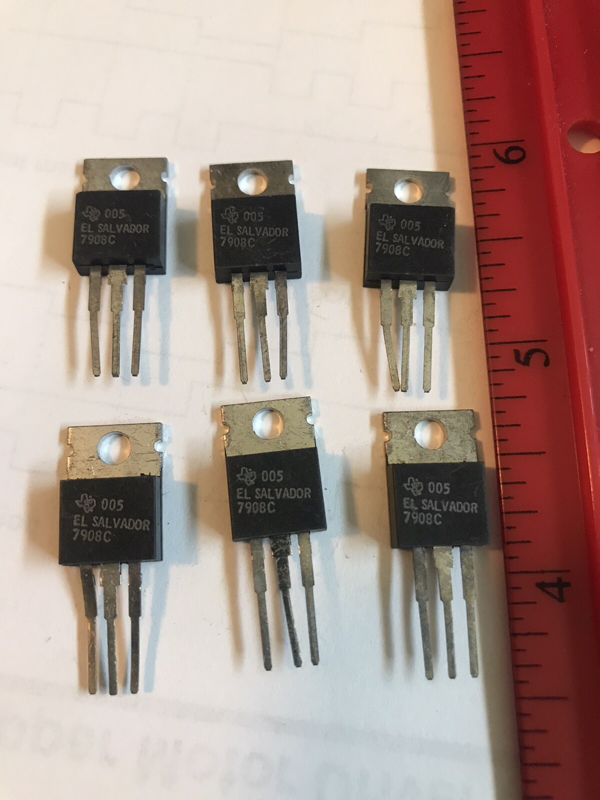 Lot Of Six Texas Instruments TO-220 7908C Regulator -8 Volt 7908