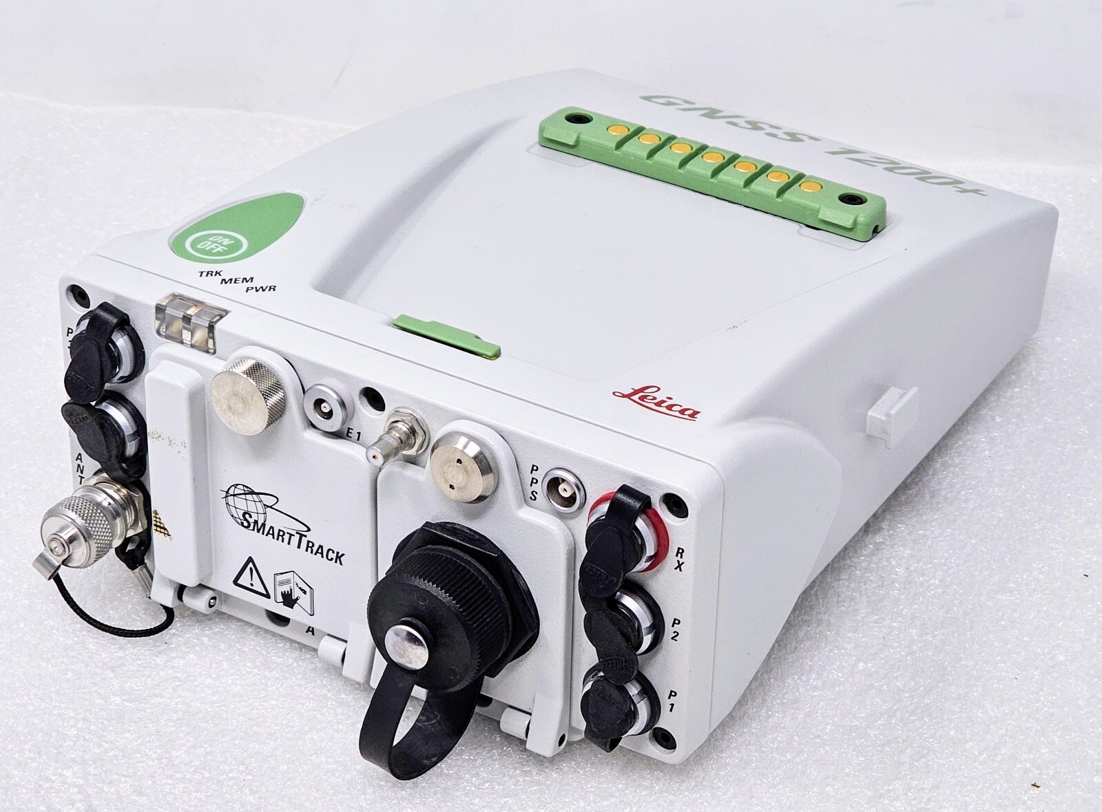 Leica GRX 1200+ GNSS receiver