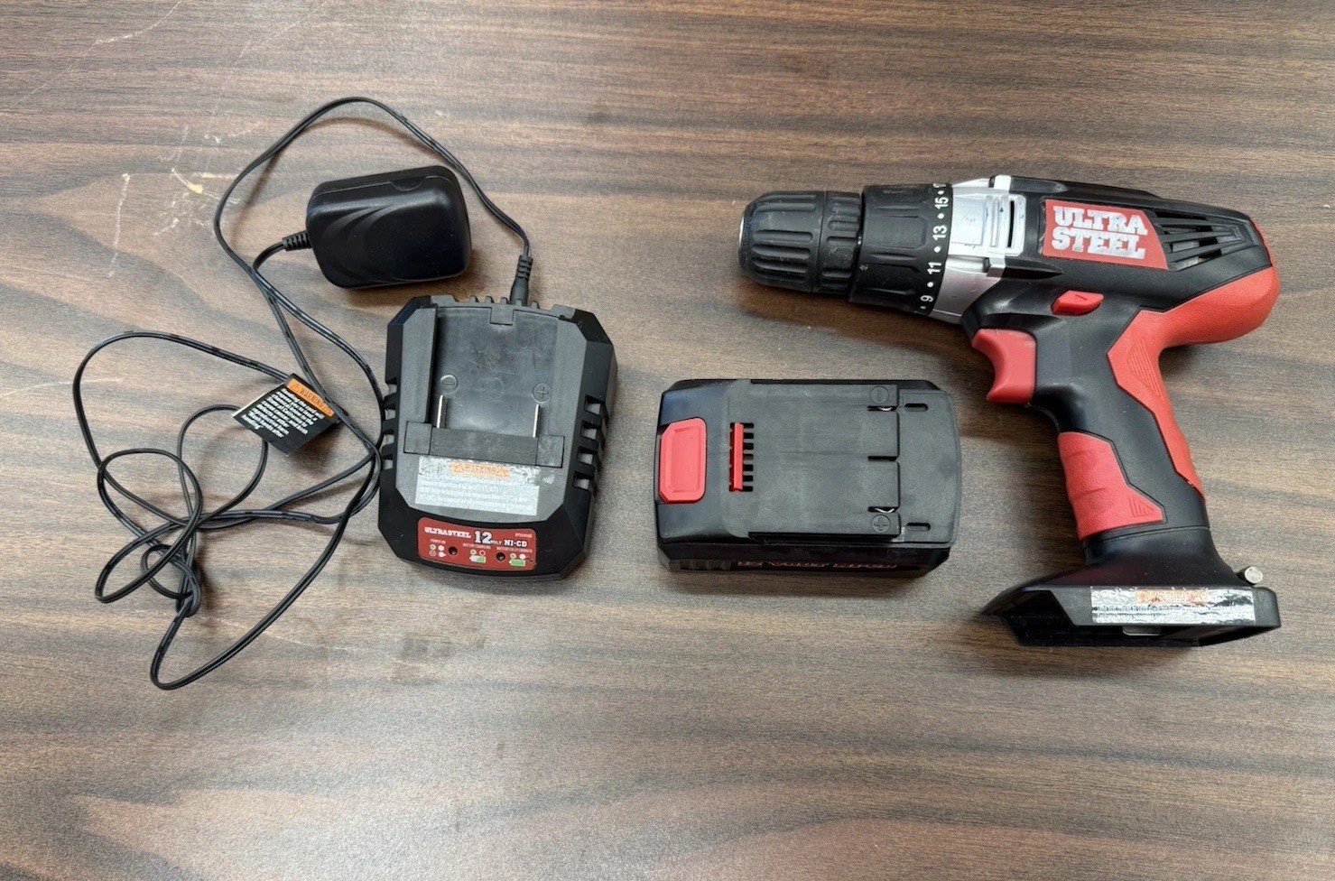 Ultra Steel 12V Cordless Drill Kit w Battery Charger Ni-Cd 3/8 Tested