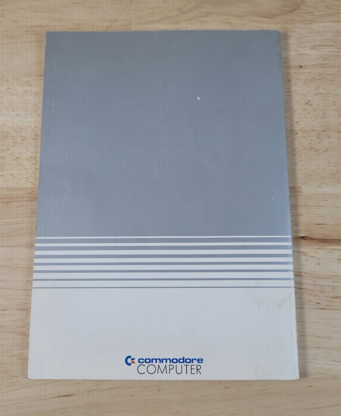 Commodore VIC-1541 USER'S MANUAL Single Drive Floppy Disk PB