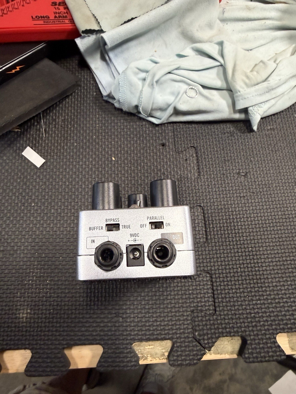 Universal Audio UAFX 1176 Studio Compressor Pedal