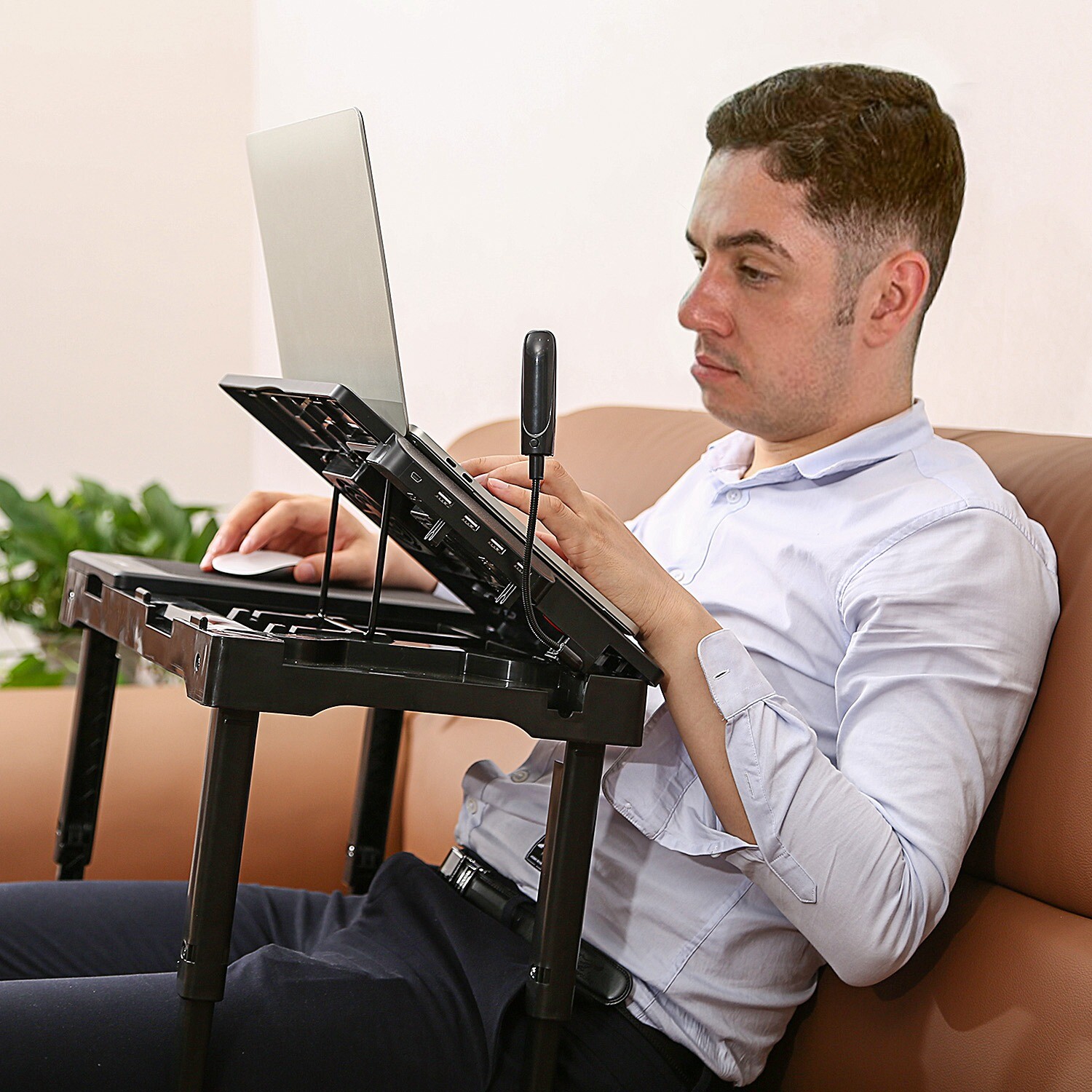 Adjustable Foldable Laptop Notebook Desk Table Stand Bed Tray w/Cooling Fan